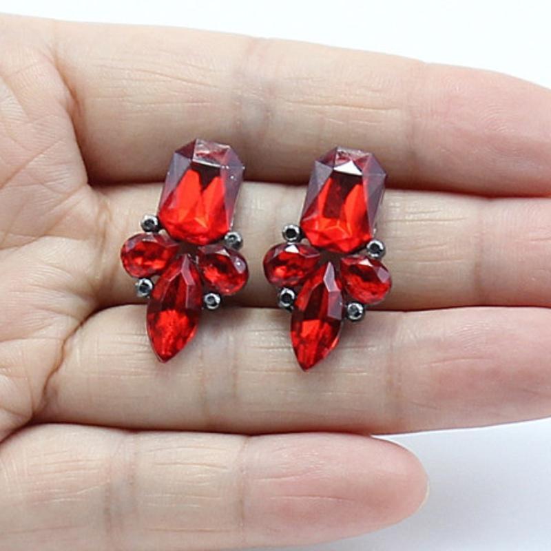 Pointing Me to Gems Red Earrings