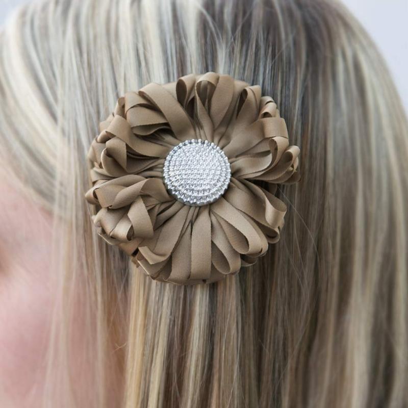Welcome to Broadway Tan Brown Hair Clip
