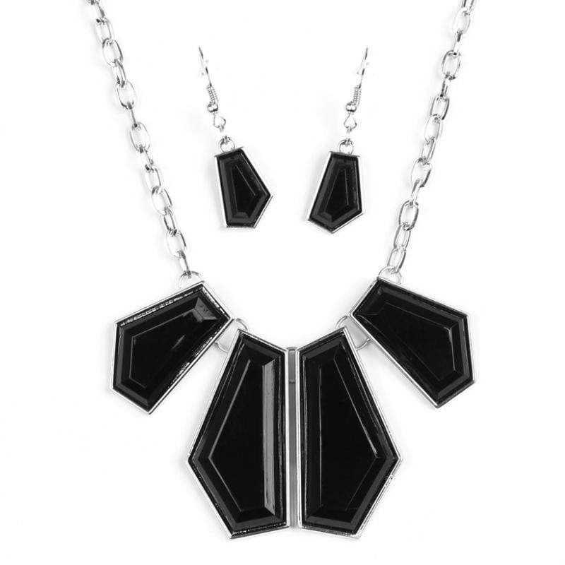 Get Up and GEO Black Necklace