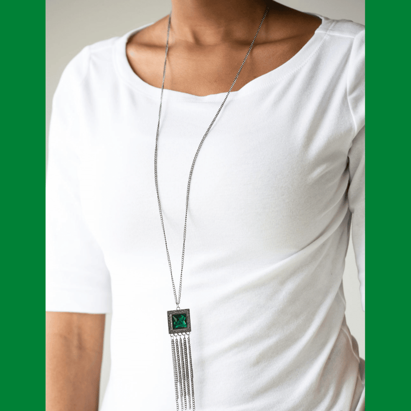 Wicked Wonders VIP Bling Necklace Shimmer Sensei Green Necklace Affordable Bling_Bling Fashion Paparazzi
